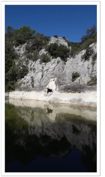 Charming Small House Close To Uzes Foissac  Bagian luar foto