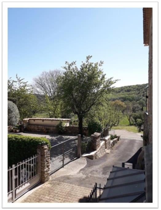 Charming Small House Close To Uzes Foissac  Bagian luar foto